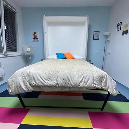 Happy Place 아파트 *